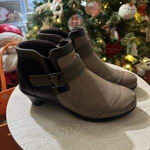 Women’s Bioheels Booties